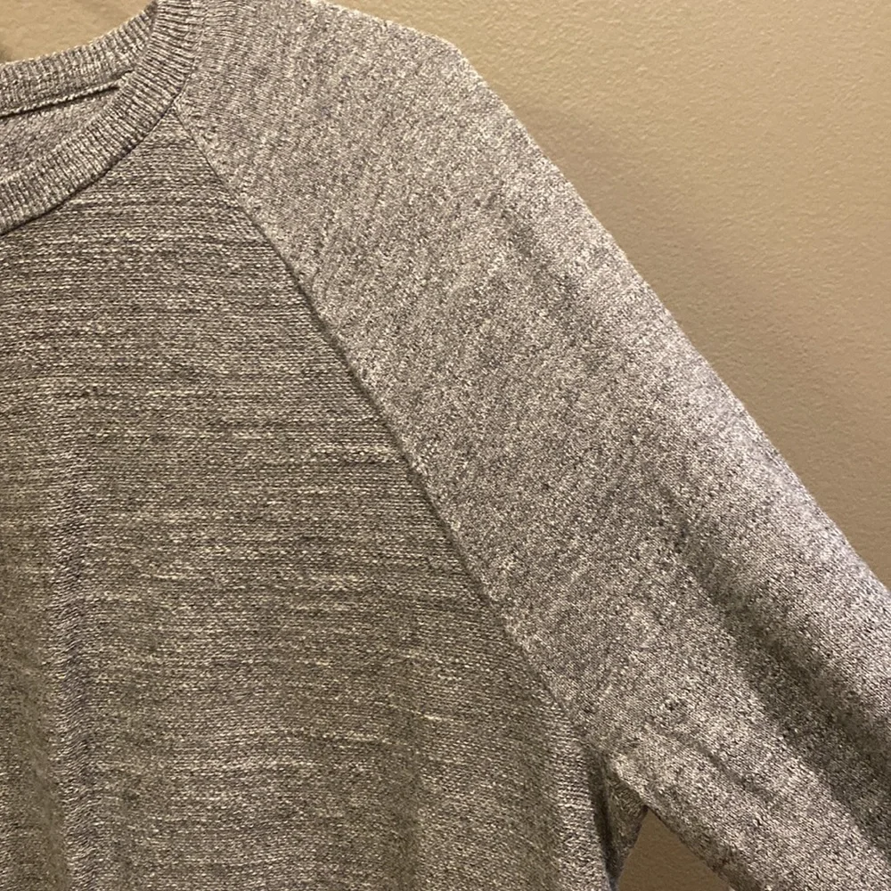 J. Crew Slim Fit Sweater size large